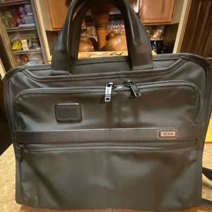 Tumi messenger bag